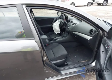 2012 Mazda Mazda3 I Touring z USA, uszkodzony, nr VIN JM1BL1V77C1671630